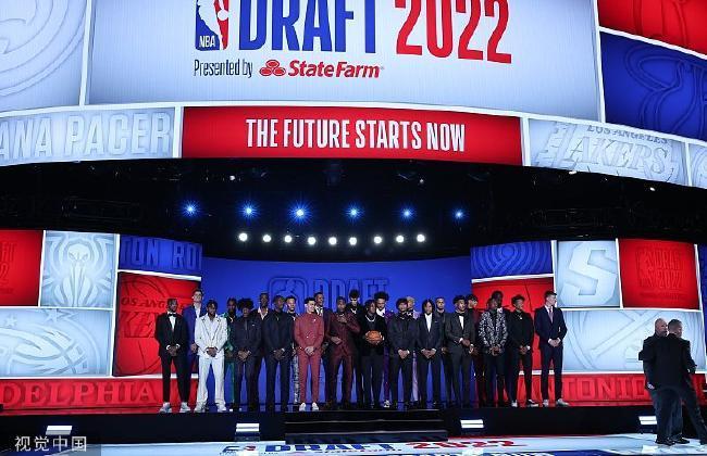 2022NBA选秀15-30顺位出炉(2022年NBA选秀揭晓15-30名新星选拔)